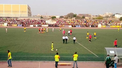 Girabola] Libolo e 1º de Agosto empatam. A luta no topo do Girabola  continua em aberto – Pró Desporto