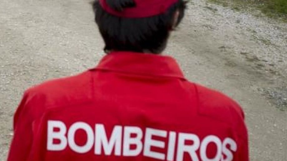 Vila Nova de Gaia, Sapadores Bombeiros, Bombeiros Voluntários de Coimbrões, questões sociais, acidentes e desastres, incêndios