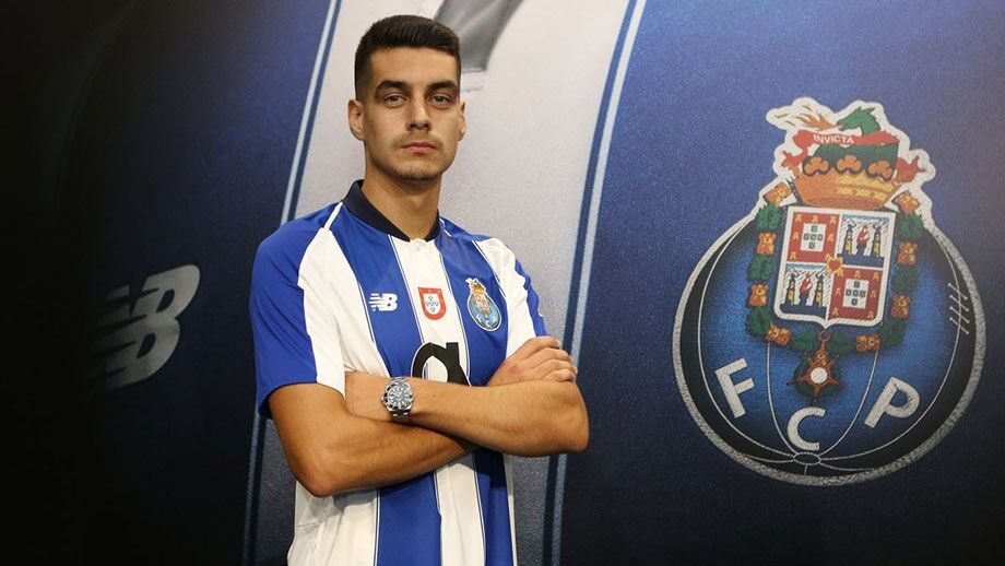 Classify Portuguese football player Diogo Leite
