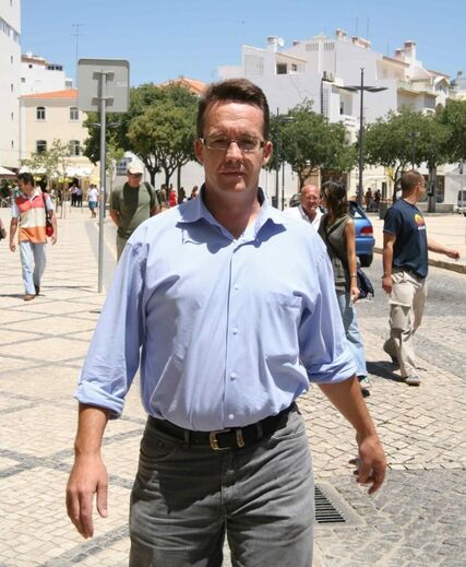  Robert Murat
