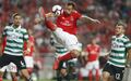 Seferovic (2) - Substituiu o desinspirado Ferreyra, dando maior poder de choque ao ataque encarnado.