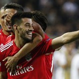 Benfica encaixa quase 43 milhões: verba 'paga já' dois reforços para esta época