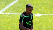Bruno Gaspar (1) - É um lateral muito ofensivo, mas não teve particular destaque nesse capítulo. Entrou a seguir ao golo do Empoli, numa altura em que o adversário voltou a recuar no terreno, e não teve muito espaço para criar desequilíbrios. Defensivamente não comprometeu.