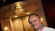 Morreu o chef de cozinha francês Joël Robuchon