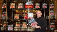Morreu o chef de cozinha francês Joël Robuchon