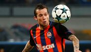 Segundo a 'Sky Sports' Bernard está prestes a trocar o Shakhtar, da Ucrânia, pelo Everton. O avançado, de 25 anos, deverá assinar por quatro temporadas.