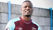 Evra só jogou cinco jogos ao serviço do West Ham na época passada. O jogador francês encontra-se sem clube