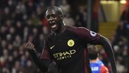 Médios: Yaya Touré terminou em junho o contrato com o Manchester City