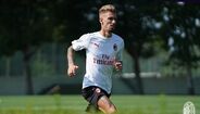 Samu Castillejo - Extremo direito/esquerdo espanhol trocou o Villarreal pelo AC Milan por 25 milhões de euros