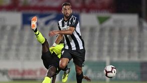 Pires chega ao Penafiel por empréstimo do Portimonense