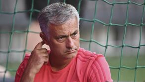 Mourinho resignado: «A informação que tenho é que não haverá mais reforços»