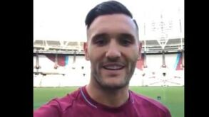 Lucas Pérez é reforço do West Ham