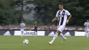 Um golo e muita classe: os principais lances de Cristiano Ronaldo na estreia pela Juventus