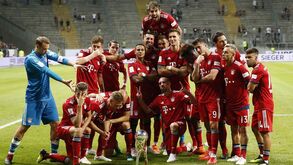 Bayern Munique conquista Supertaça com goleada ao Eintracht Frankfurt
