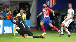 O lance do golaço de Diego Costa a abrir a Supertaça Europeia