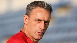 Coreia do Sul promete quatro anos de apoio a Paulo Bento