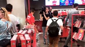 Corchia 'apanhado' na Megastore do Benfica