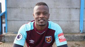 Um onze de luxo ainda sem clube: os bons negócios à vista