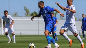 Três grandes vencem na primeira jornada