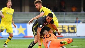 Guarda-redes do Chievo agradece mensagem de Ronaldo: «Obrigado lenda»