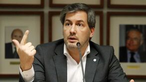 Número de Bruno de Carvalho bloqueado por alguns jogadores do Sporting