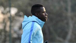 Negócio por Ramires caiu
