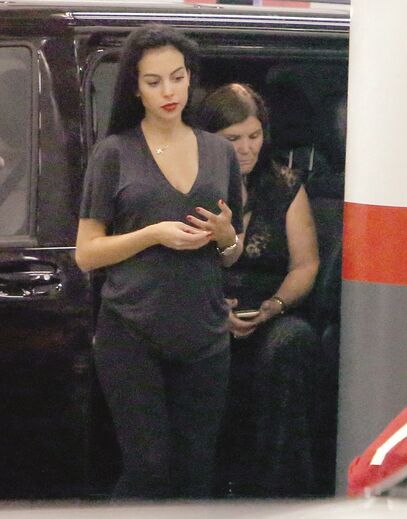 Dolores Aveiro, Suíça, Georgina Rodríguez, Estádio da Luz, Seleção, Cristiano Ronaldo, CR7, Katia Aveiro, Cristianinho, Lisboa, desporto, futebol, eventos desportivos, política