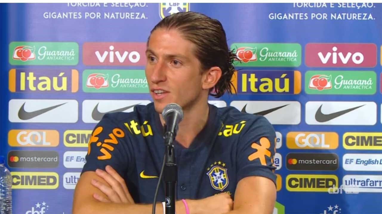 Filipe Luís diz que Messi 'é obviamente melhor' do que CR7