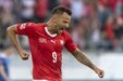 Seferovic (Suíça): 72 minutos frente à Islândia (marcou 1 golo) e 10 frente a Inglaterra