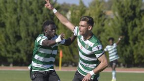 Sporting vence Cova da Piedade e segue na liderança