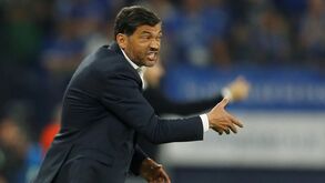 Os onzes oficiais do V. Setúbal-FC Porto