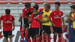 Benfica goleia Belenenses (4-0)