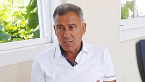 José Eduardo nega ter efetuado contactos para fazer regressar Jorge Jesus