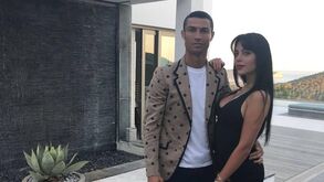Cristiano Ronaldo em defesa de Georgina