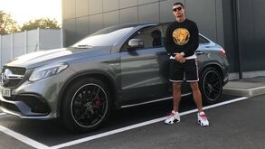 Cristiano Ronaldo levou Mercedes-AMG GLE 63S para Itália