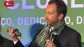 Na 'coroação', Varandas tirou do bolso algo para o qual 