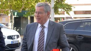 Águias requerem todo o processo E-Toupeira
