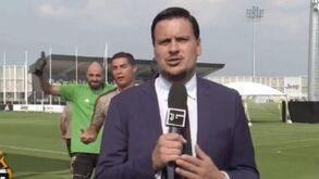 Jornalistas da Juventus TV voltam a 'sofrer' com brincadeiras de Cristiano Ronaldo