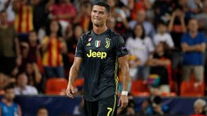 Rio Ferdinand revela o outro motivo pelo qual Ronaldo chorou após ver o cartão vermelho