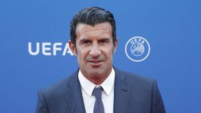 Luís Figo: «Expulsão de Cristiano Ronaldo é um pouco exagerada»