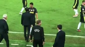 A expulsão de Ronaldo: dos insultos dos adeptos ao desportivismo de Marcelino