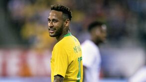 Joey Barton: «Neymar é a Kim Kardashian do futebol»