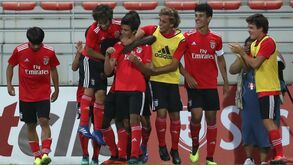 Benfica vence no Estoril