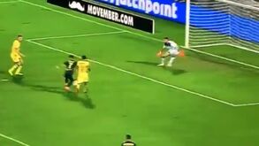 Fim da linha para Vlachodimos: Tudo sobre o 'divórcio' do grego com o Benfica