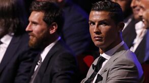 FIFA diz que Ronaldo e Messi desprestigiam o futebol ao não irem à gala 'The Best'