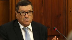 Baganha conta tudo na AR: das pressões aos 