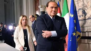 Berlusconi investe 3 milhões para regressar ao futebol italiano... pelo terceiro escalão