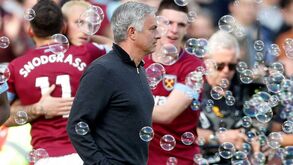 Mourinho nada disfarçou: o 'desespero' e a ironia em mais uma derrota do Man. United