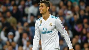 El Mundo conta tudo sobre saída de Ronaldo: as discussões em casa de Mendes, a revolta e as propostas recusadas