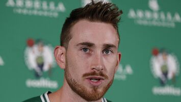 O BOSTON CELTICS DEVE RENOVAR COM GORDON HAYWARD? 